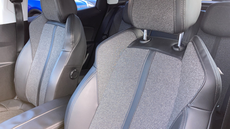 Peugeot 3008 1.2 PureTech Allure 5dr Petrol Estate